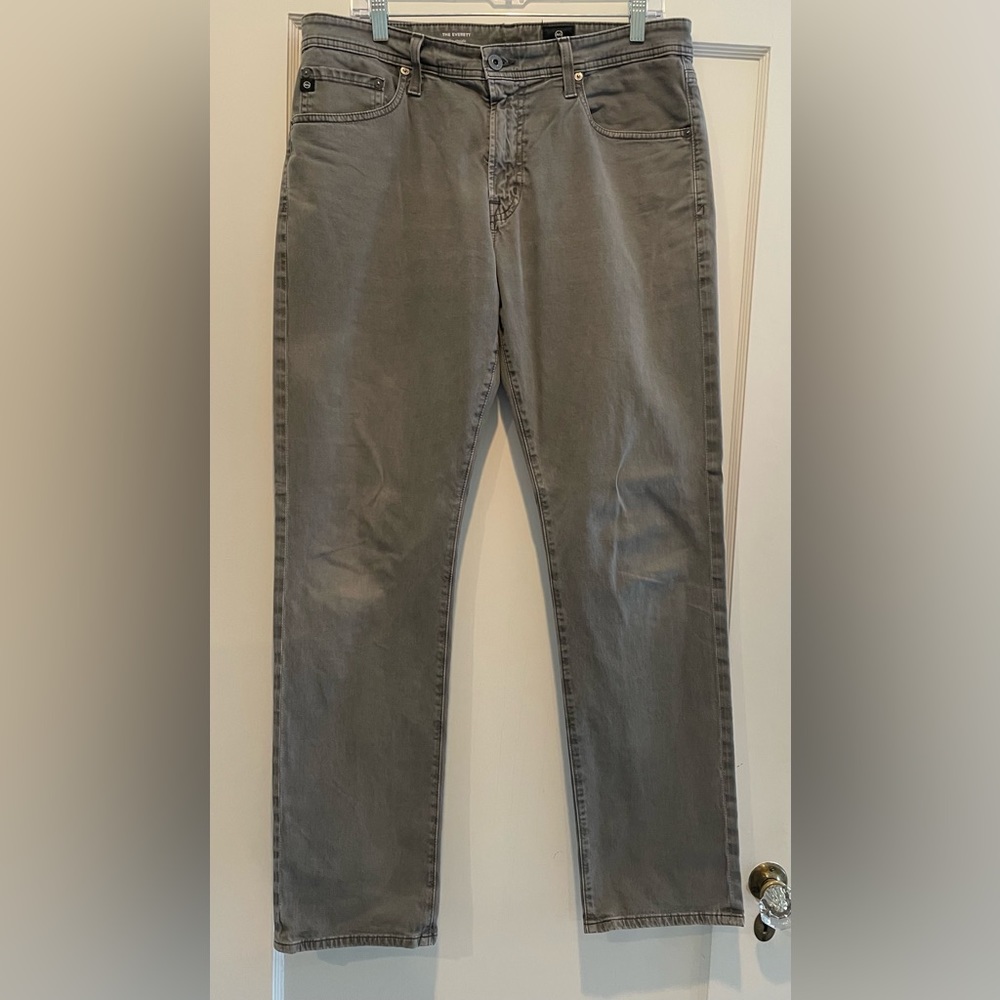 Men’s AG The Everett pants size 34x32 in grey